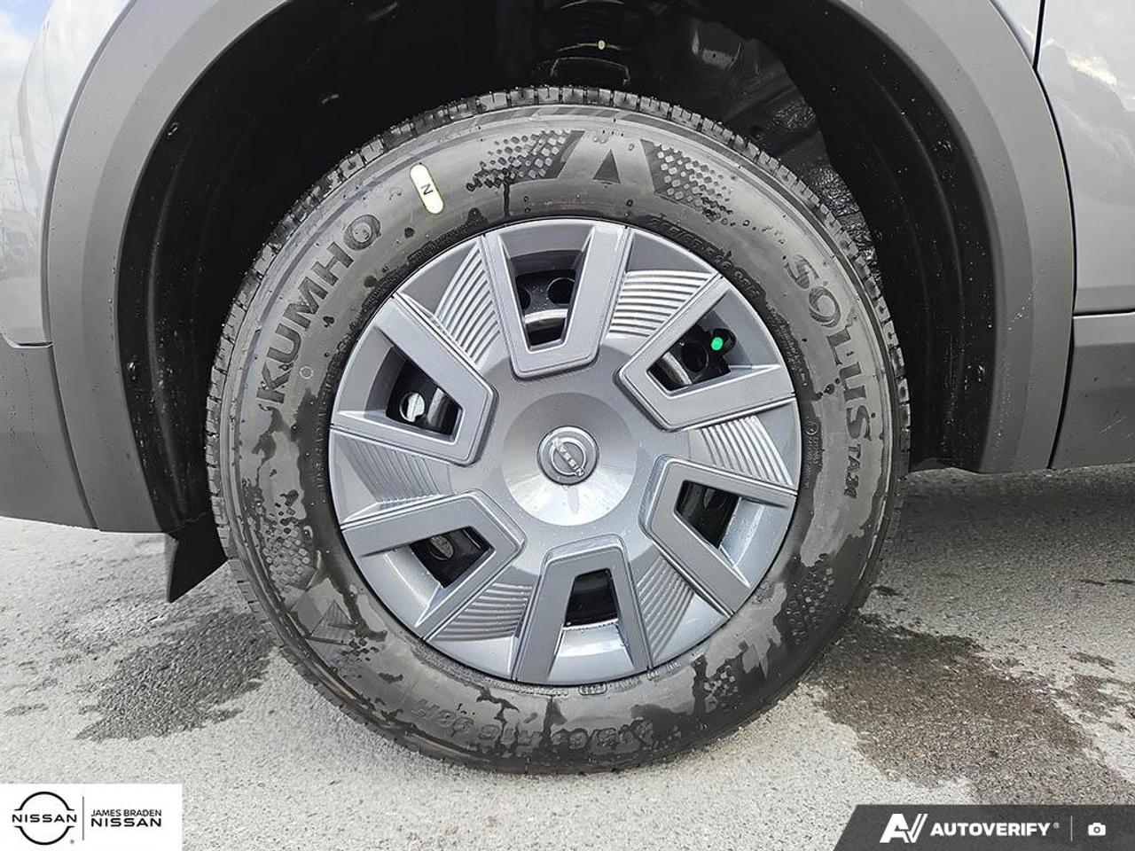 2027 Nissan Kicks S FWD Photo