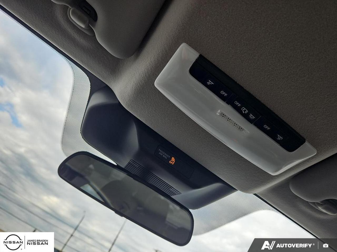 2027 Nissan Kicks S FWD Photo