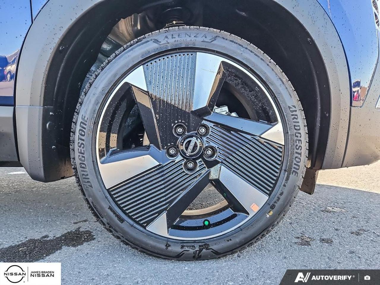 2027 Nissan Kicks SR Premium AWD Photo
