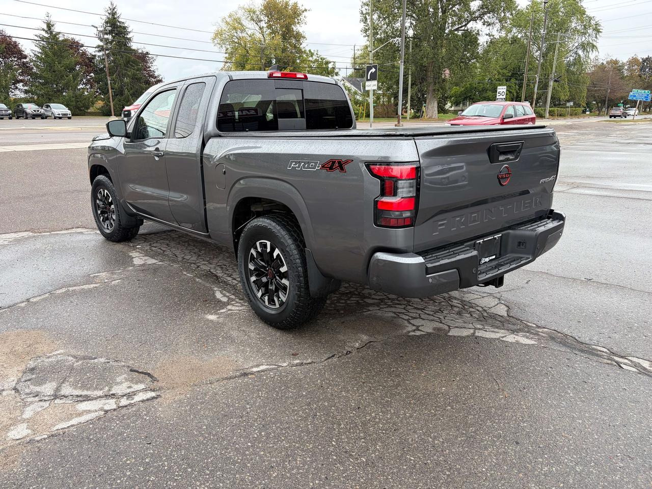 2023 Nissan Frontier PRO-4X/4X4/HEATED SEATS/BACK UP CAM/CALL PICTON Photo