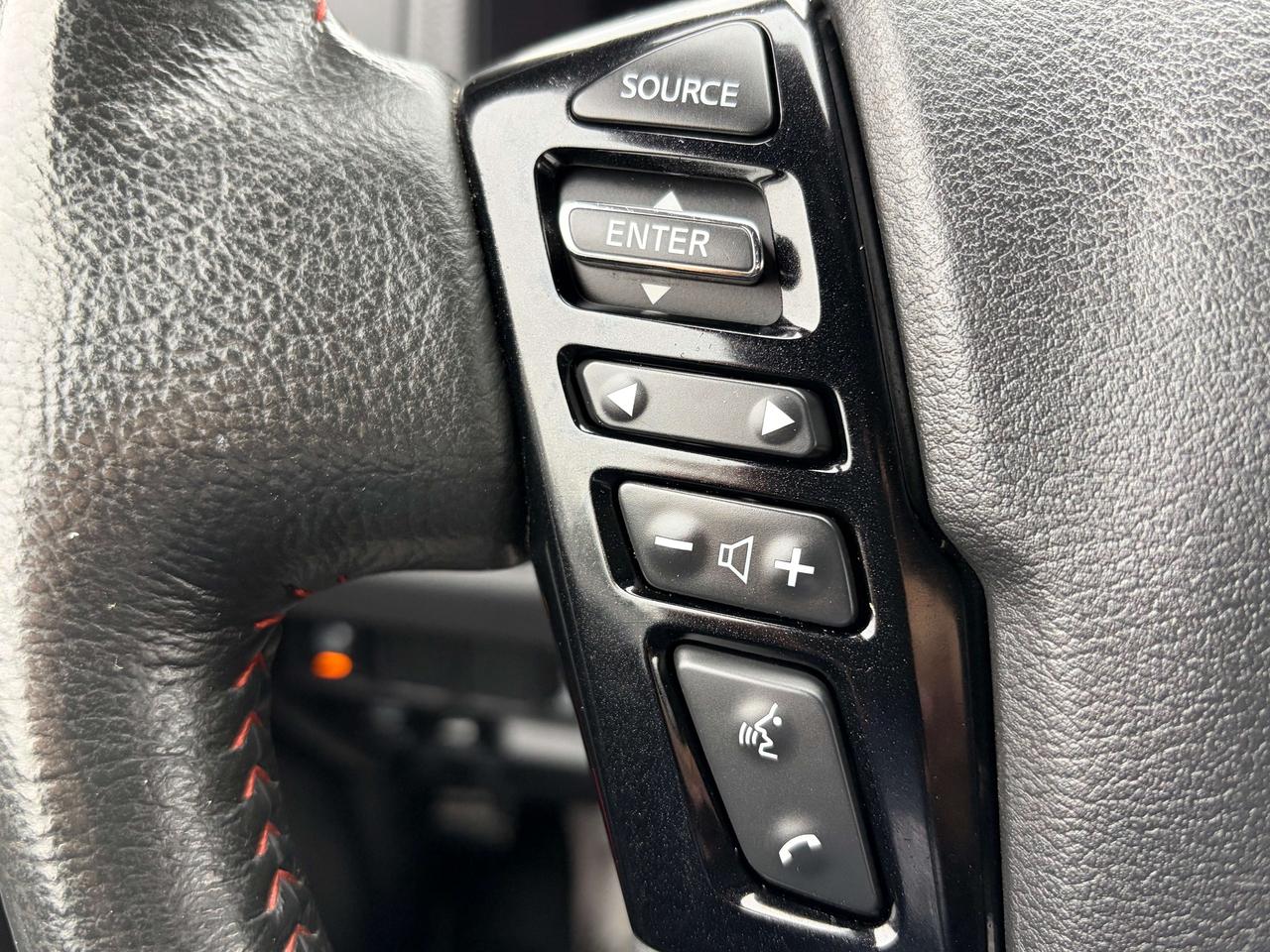 2023 Nissan Frontier PRO-4X/4X4/HEATED SEATS/BACK UP CAM/CALL PICTON Photo
