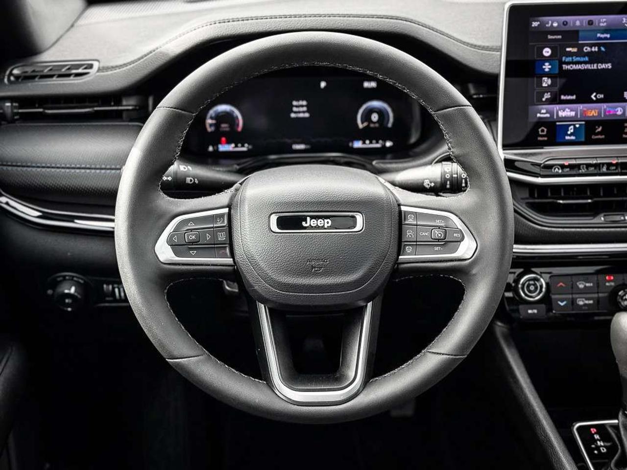 2026 Jeep Compass Limited   SUNROOF   HEATED SEATING & STEERING WHEEL   NAVIGATION   ALPINE AUDIO   ADAPTIVE CRUISE Photo