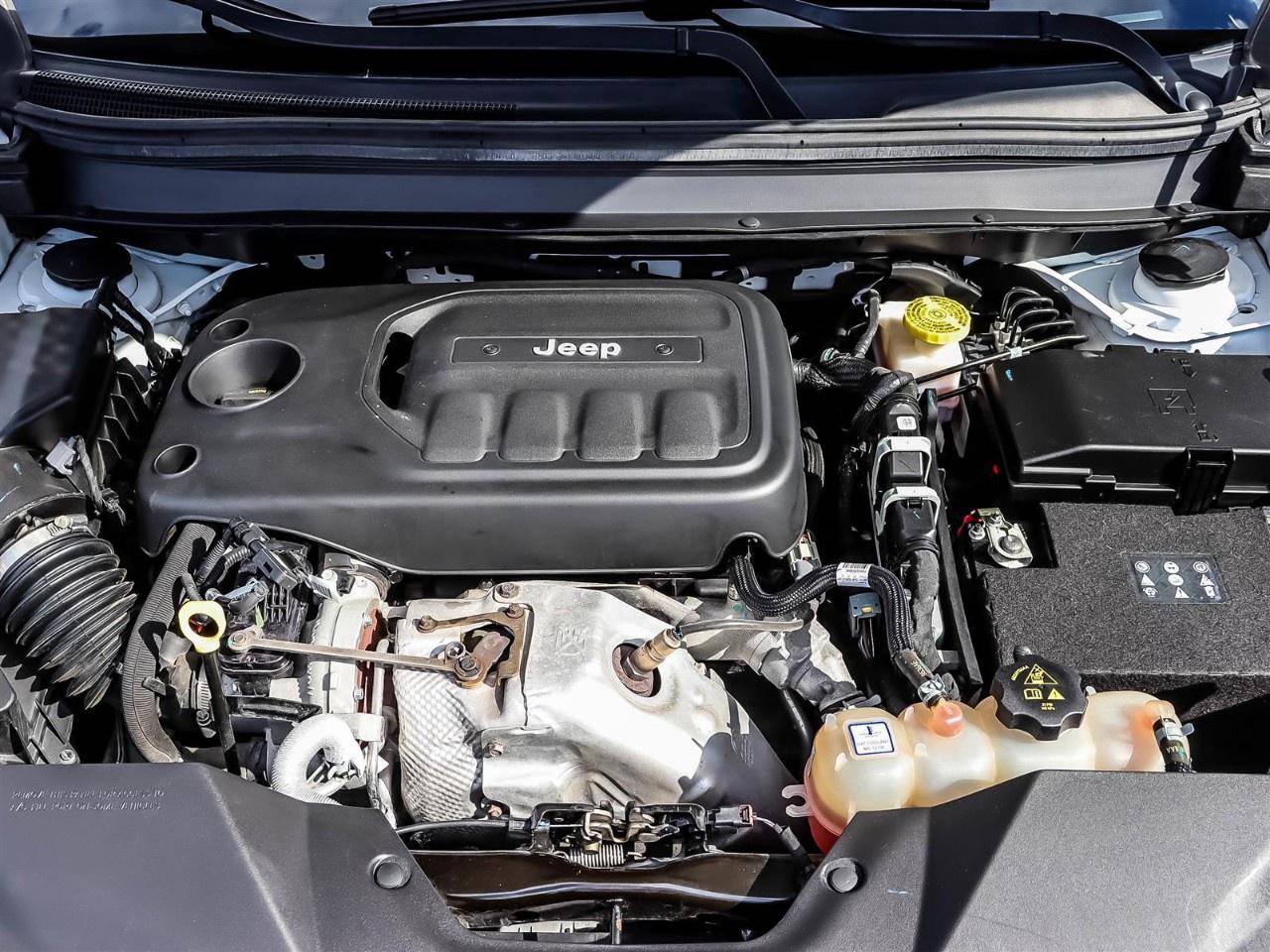 2020 Jeep Cherokee Trailhawk 4X4 Photo