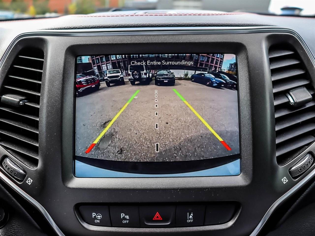 2020 Jeep Cherokee Trailhawk 4X4 Photo