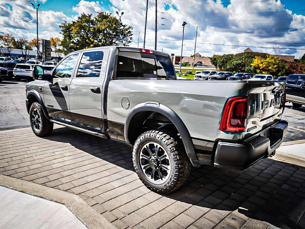 2027 RAM 2500  Photo