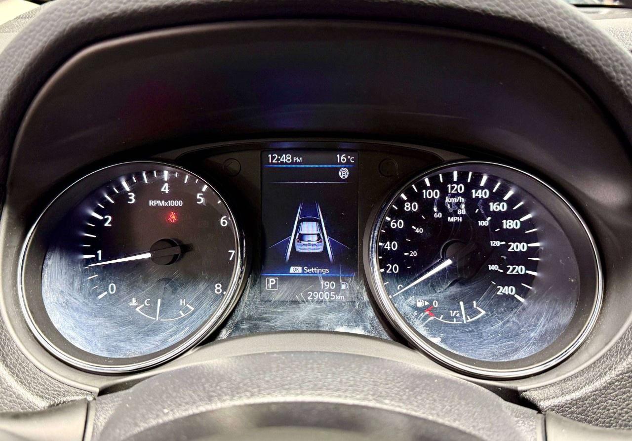 2020 Nissan Rogue AWD SV Photo