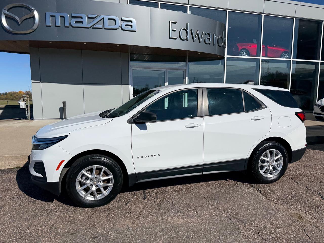 2023 Chevrolet Equinox LS w/1LS All-Wheel Drive Photo1