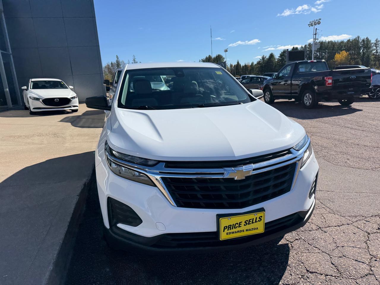 2023 Chevrolet Equinox LS w/1LS All-Wheel Drive Photo