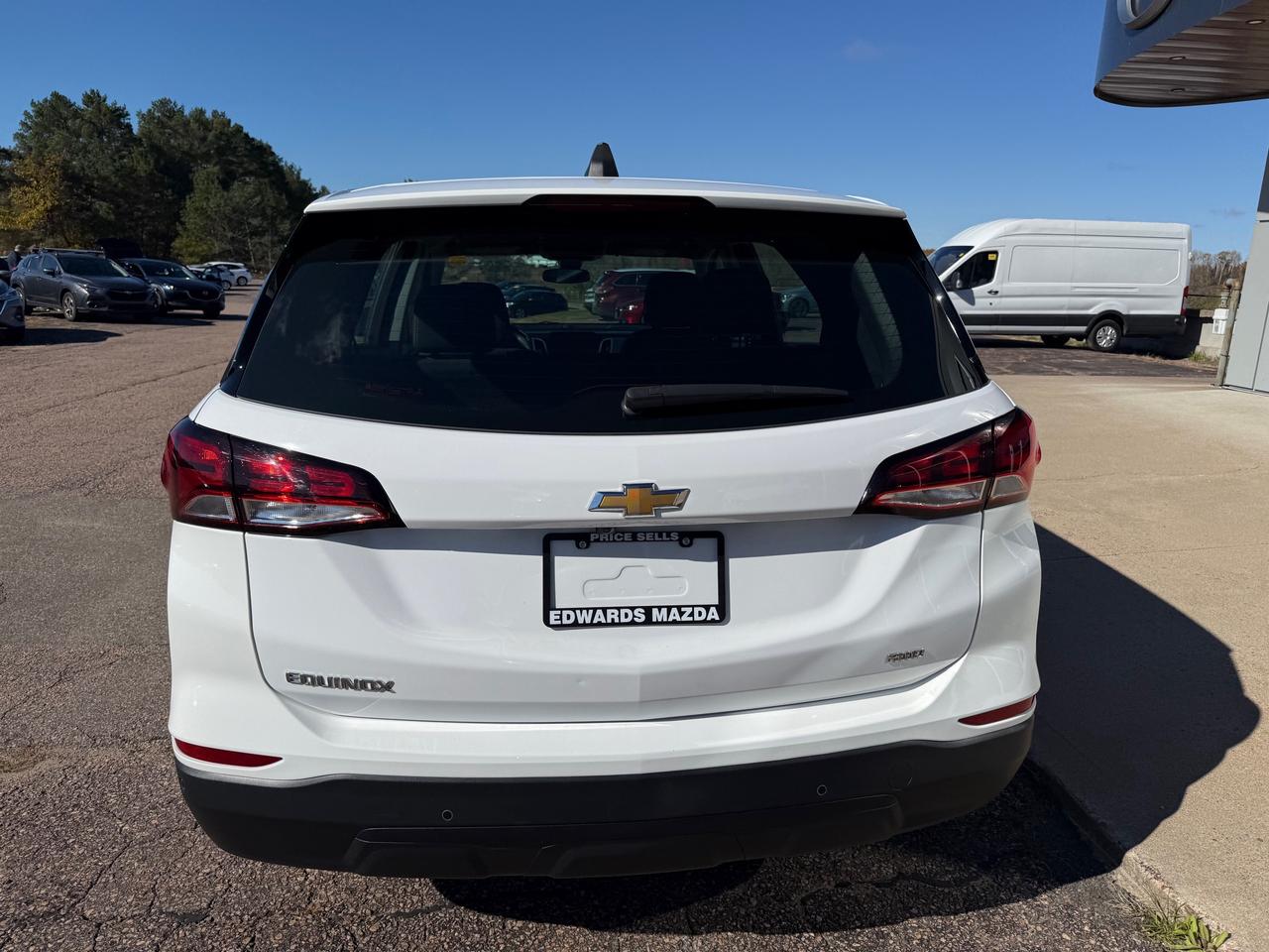2023 Chevrolet Equinox LS w/1LS All-Wheel Drive Photo