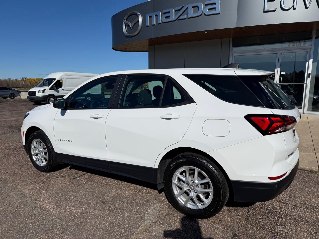 2023 Chevrolet Equinox LS w/1LS All-Wheel Drive Photo