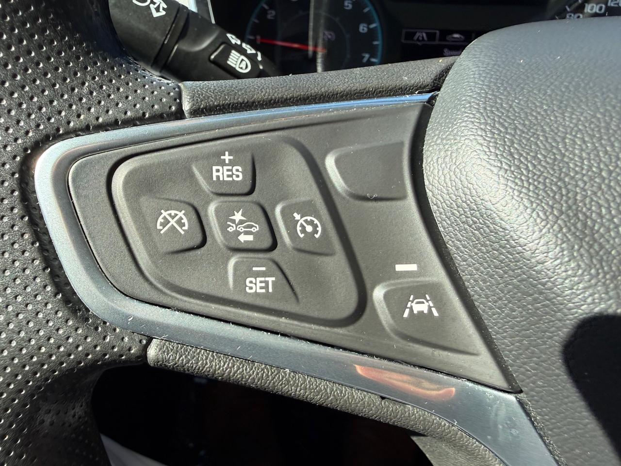 2023 Chevrolet Equinox LS w/1LS All-Wheel Drive Photo
