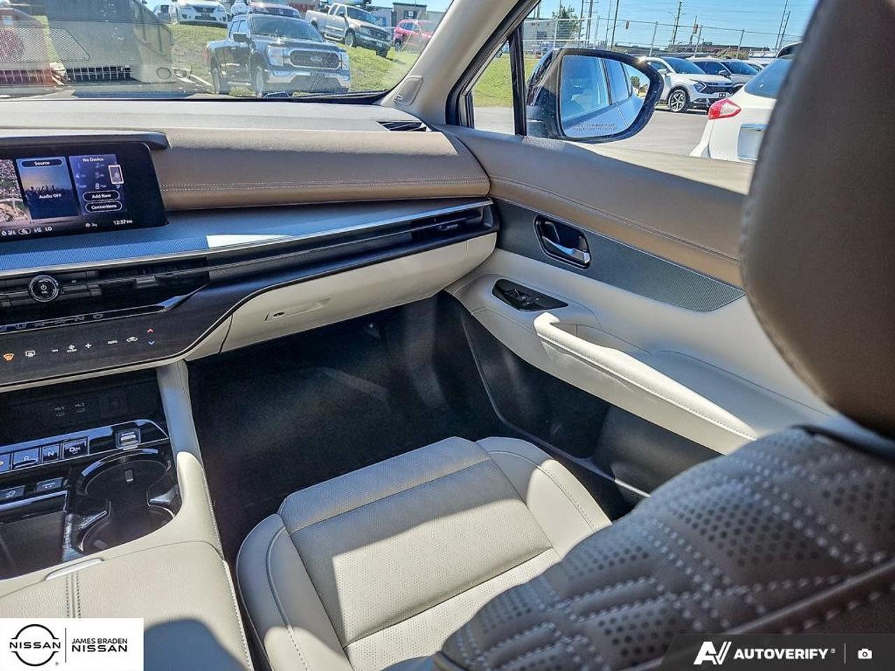 2026 Nissan Murano AWD PLATINUM Photo