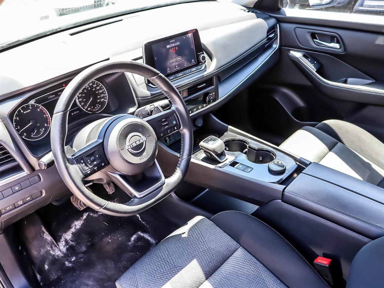 2024 Nissan Rogue AWD SV Moonroof Photo