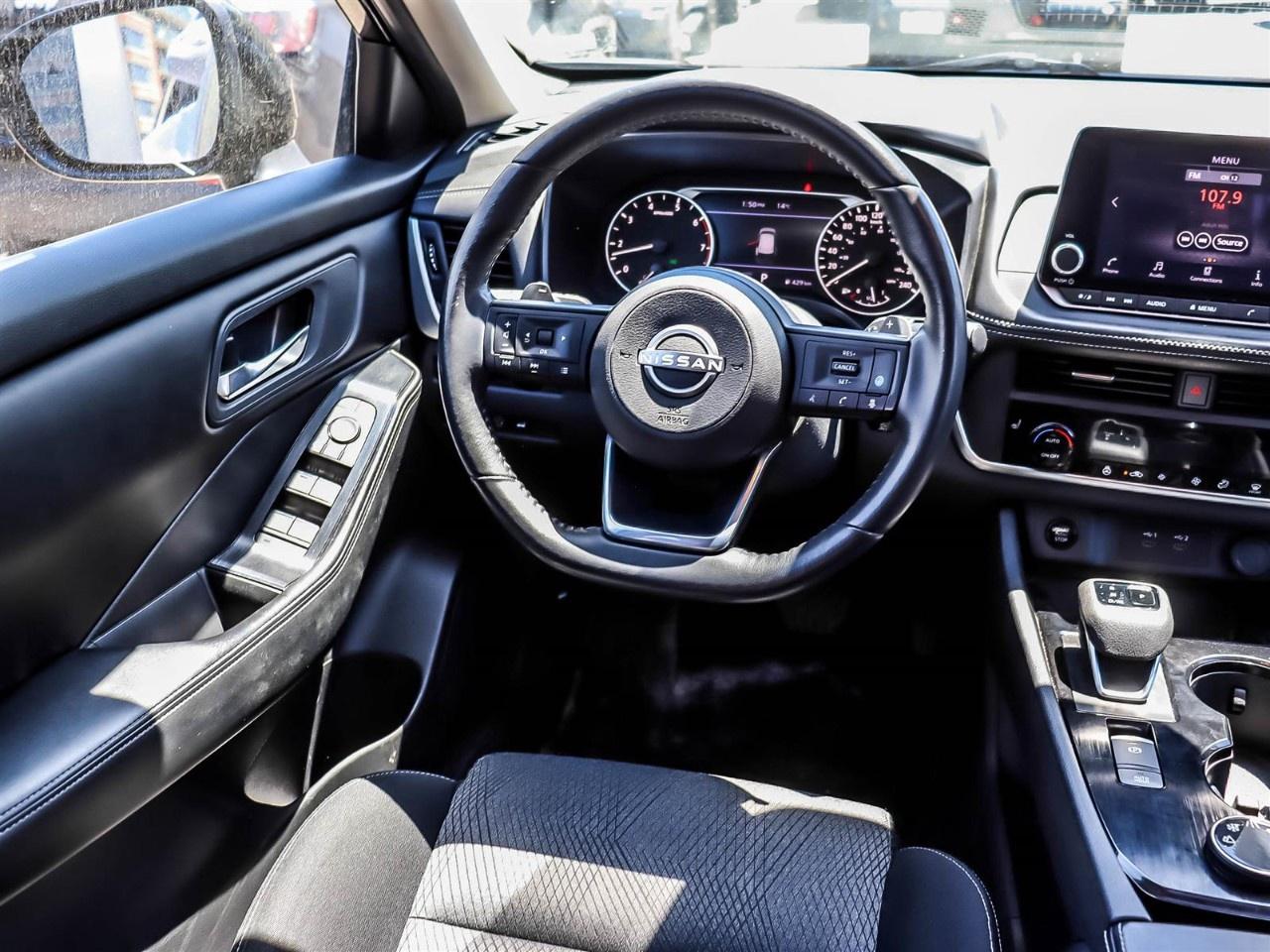 2024 Nissan Rogue AWD SV Moonroof Photo
