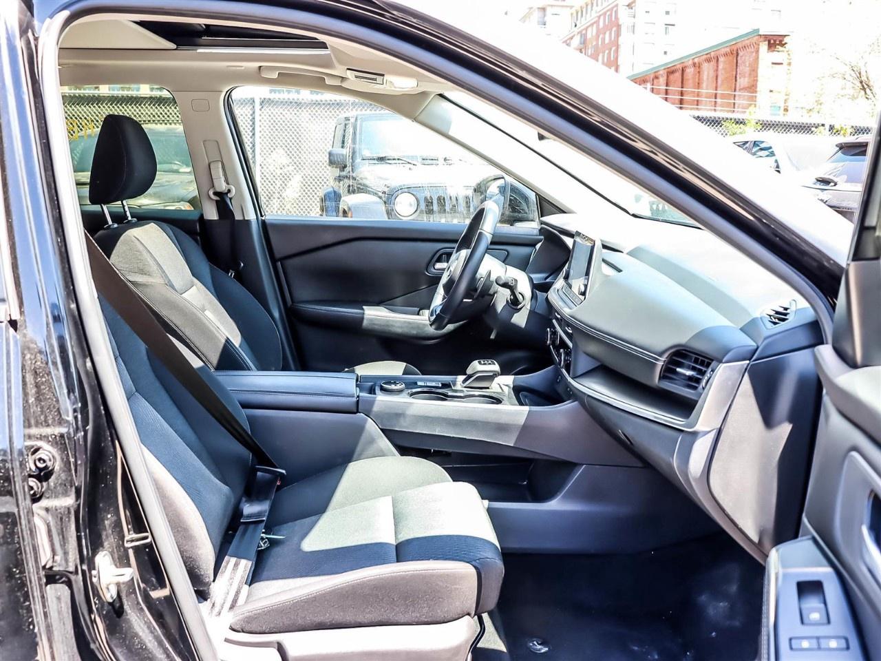 2024 Nissan Rogue AWD SV Moonroof Photo