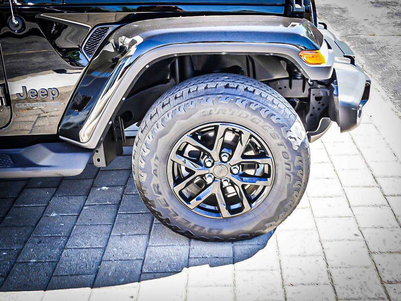 2022 Jeep Gladiator  Photo