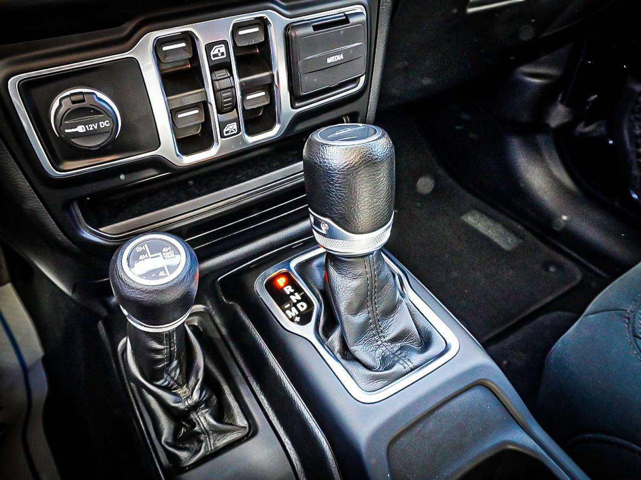 2022 Jeep Gladiator  Photo