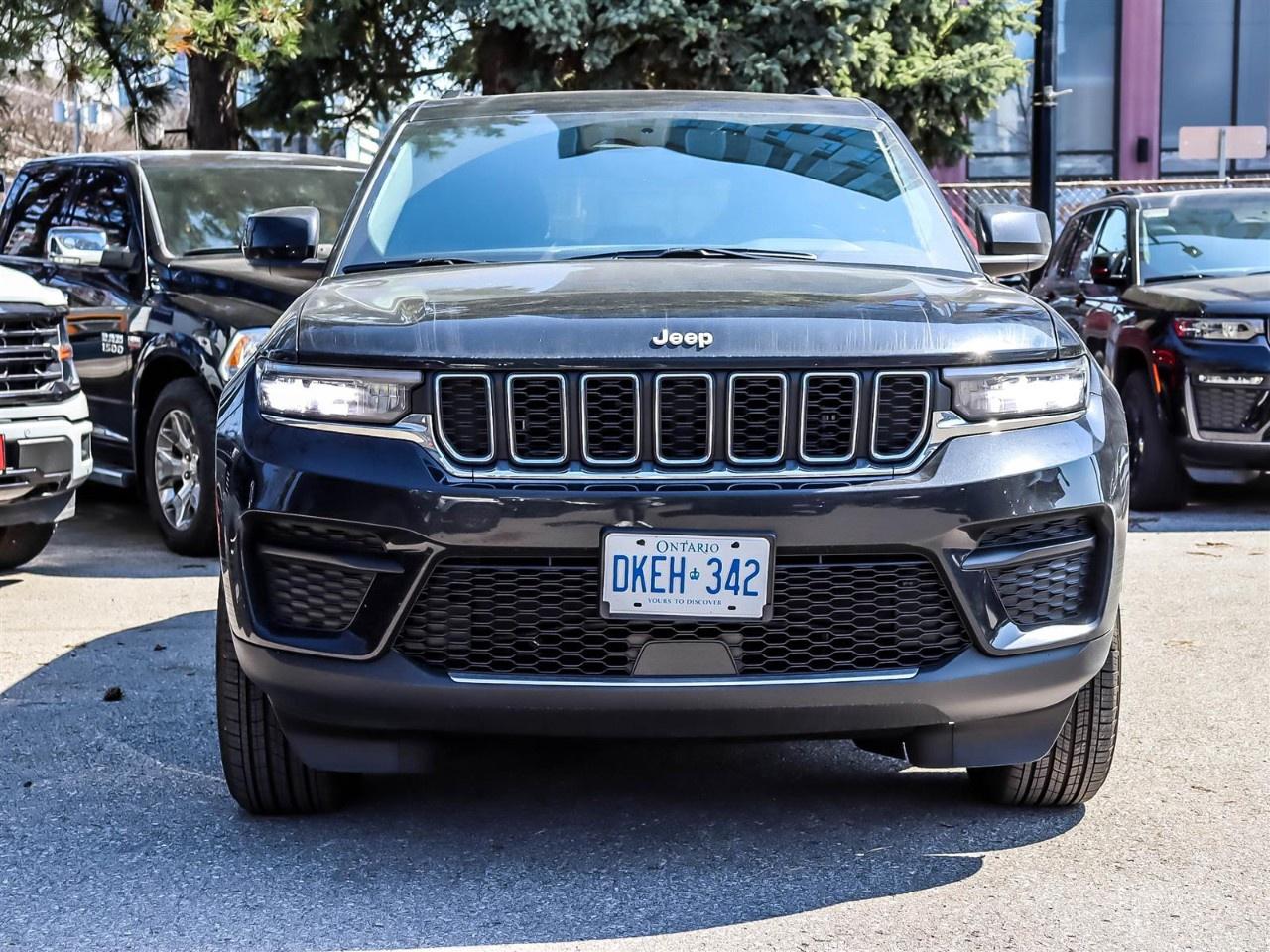 2026 Jeep Grand Cherokee Laredo X 4x4 Photo1