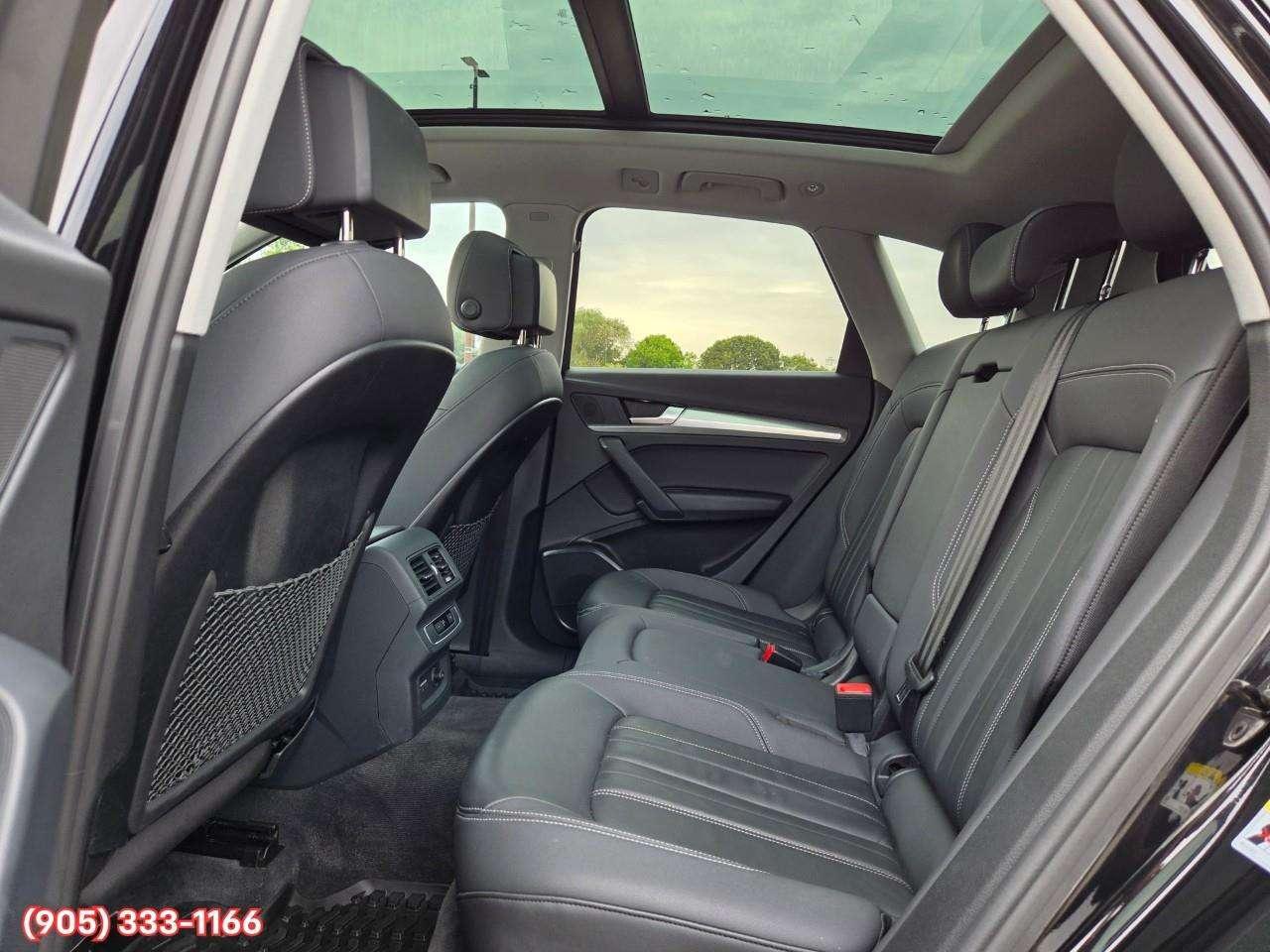 2023 Audi Q5 45 Progressiv Apple CarPlay & Android Auto • Power Sunroof • Leather Seating • Built-In Navigation System • Heated Front Photo