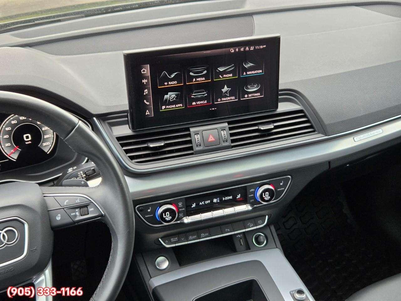 2023 Audi Q5 45 Progressiv Apple CarPlay & Android Auto • Power Sunroof • Leather Seating • Built-In Navigation System • Heated Front Photo