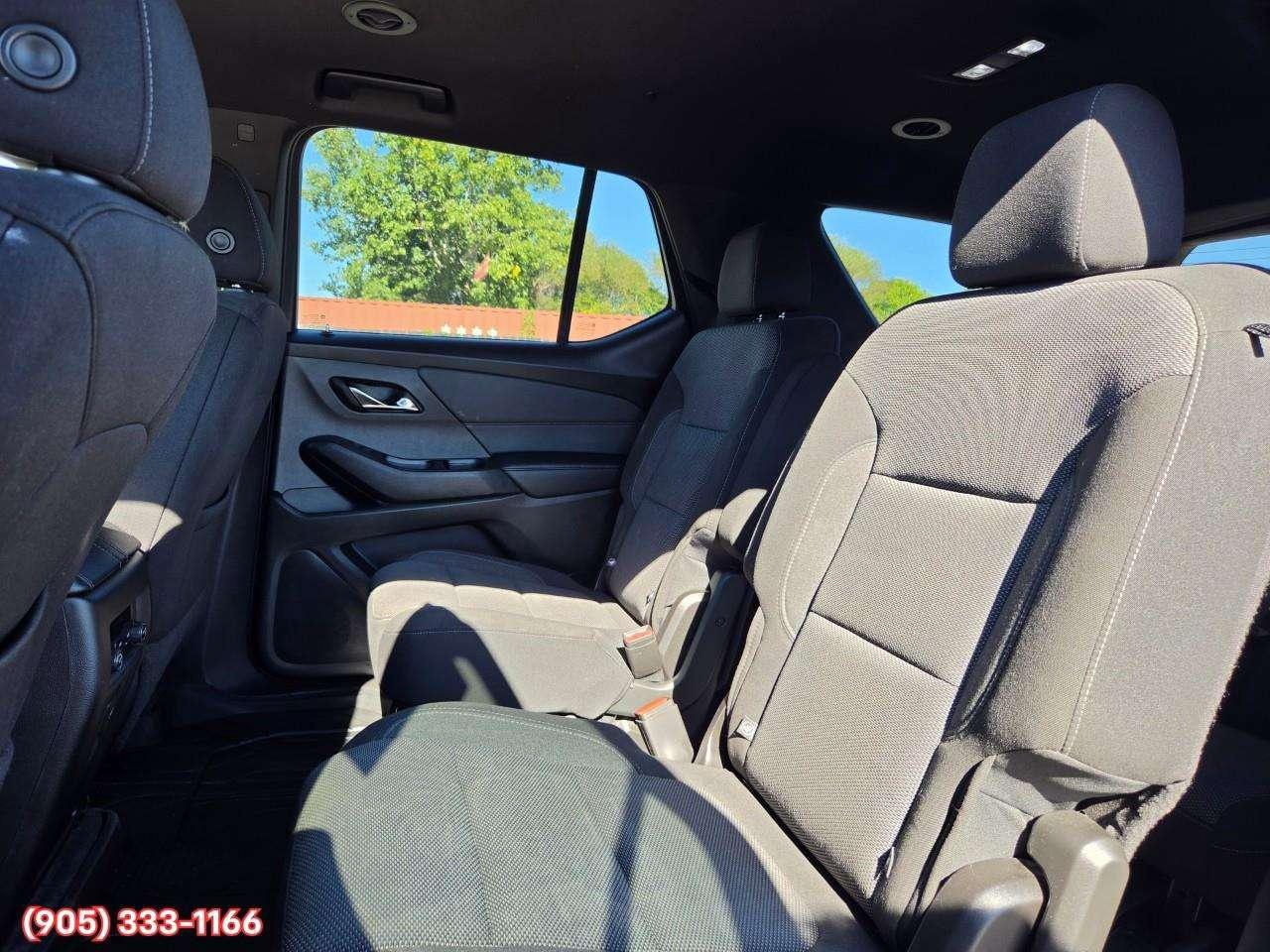 2022 Chevrolet Traverse LT Cloth Apple CarPlay & Android Auto • 3rd-Row Seating • Built-In Wi-Fi Hotspot • Remote Start System • Lane Assist • Po Photo