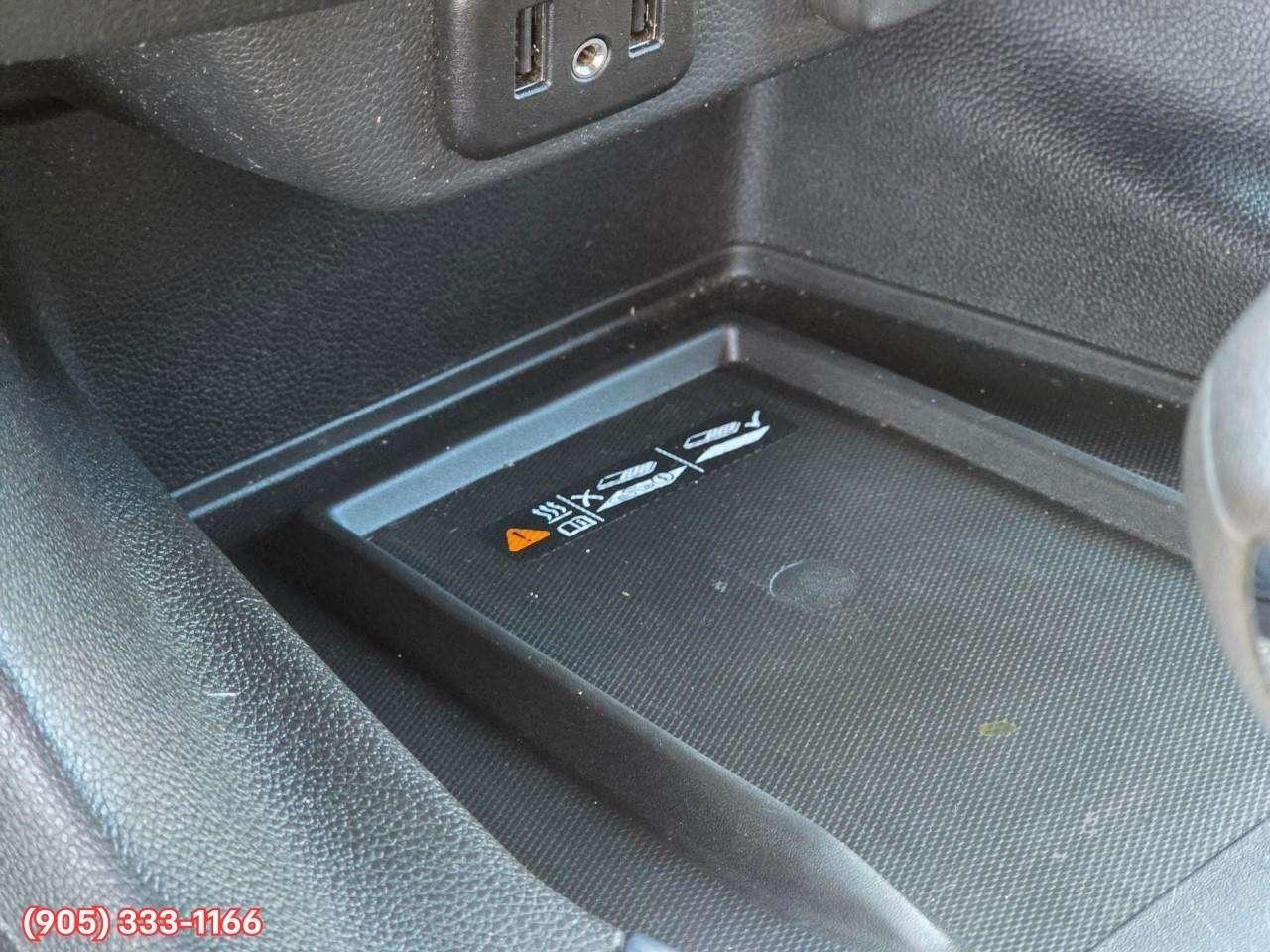 2022 Chevrolet Traverse LT Cloth Apple CarPlay & Android Auto • 3rd-Row Seating • Built-In Wi-Fi Hotspot • Remote Start System • Lane Assist • Po Photo