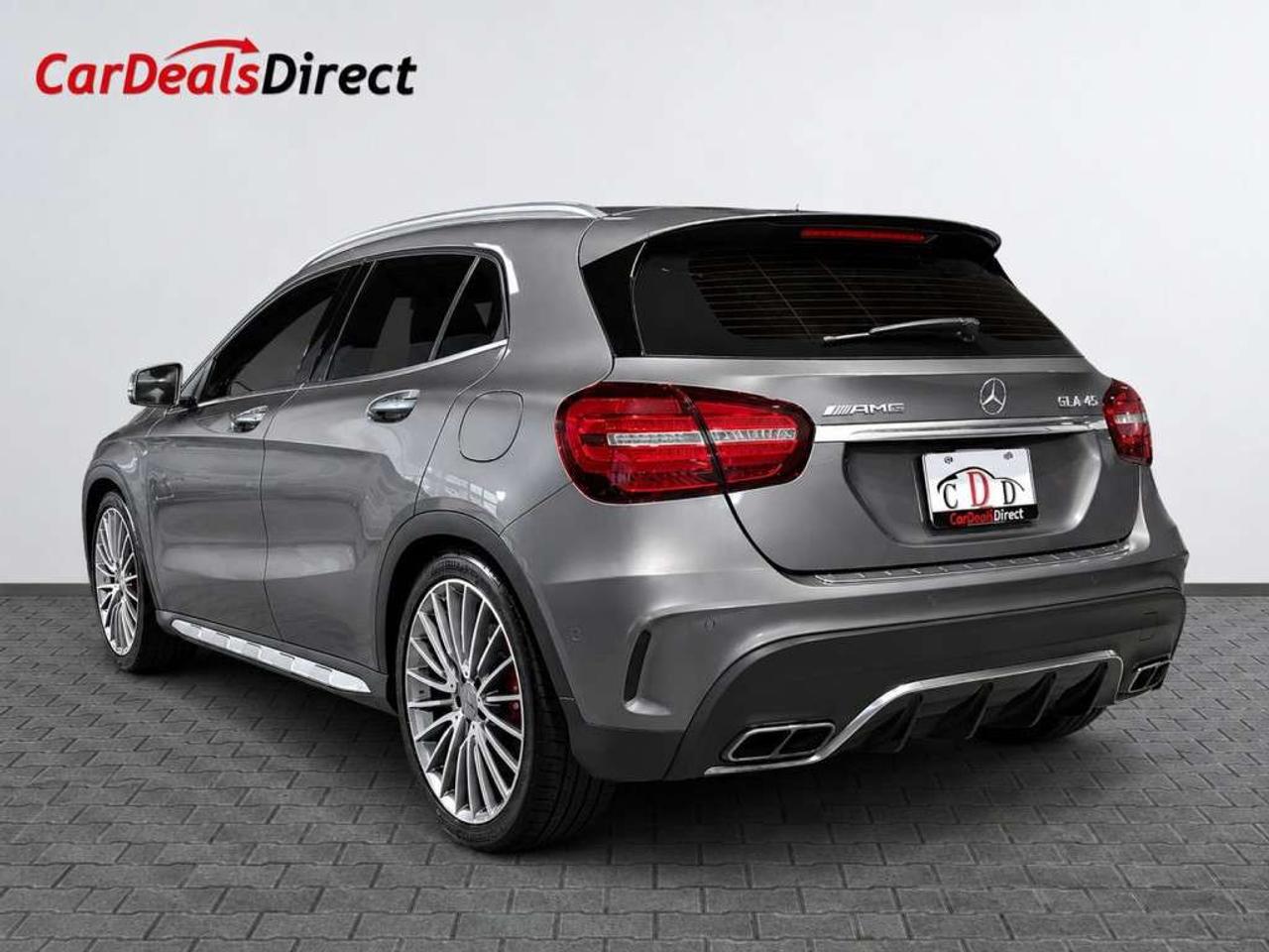 2018 Mercedes-Benz GLA AMG GLA 45 4MATIC   Panoramic Sunroof   Navigation   Leather   Blind Spot Assist   Clean CARFAX Photo4