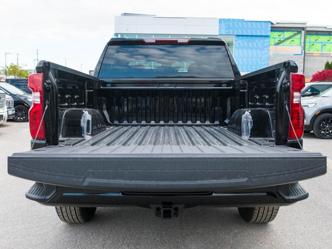 2026 Chevrolet Silverado 1500 Crew Cab Short Box 4-Wheel Drive Custom Photo