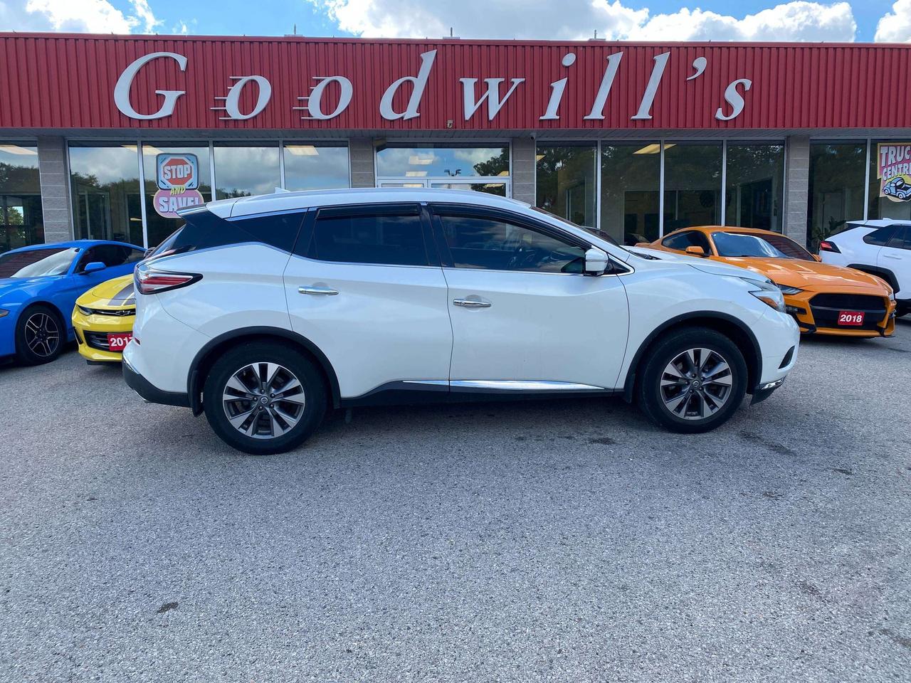 2015 Nissan Murano SL, CLEAN CARFAX, REMOTE START, LEATHER, SUNROOF! Photo0