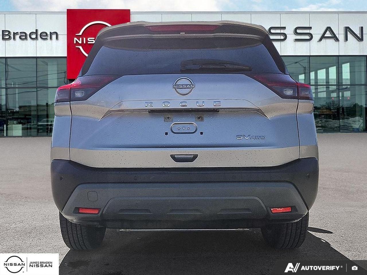 2023 Nissan Rogue AWD SV Photo