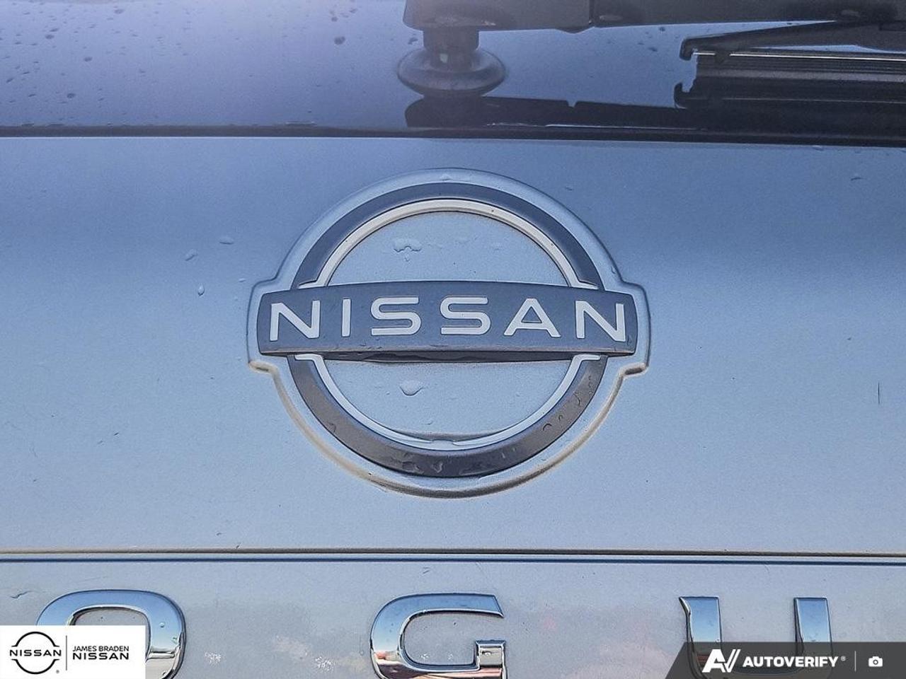 2023 Nissan Rogue AWD SV Photo