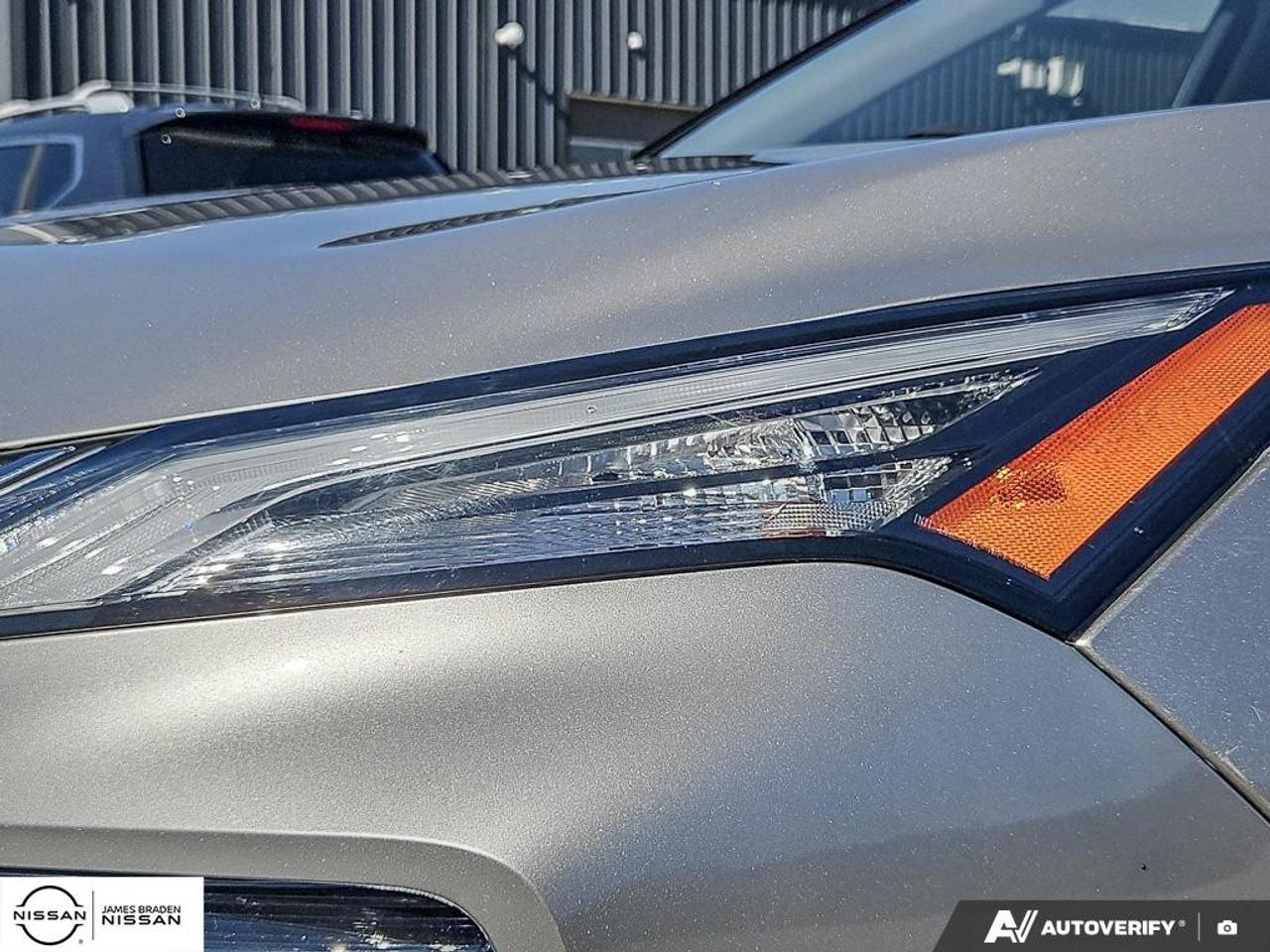 2023 Nissan Rogue AWD SV Photo