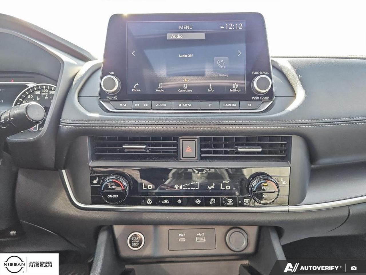 2023 Nissan Rogue AWD SV Photo