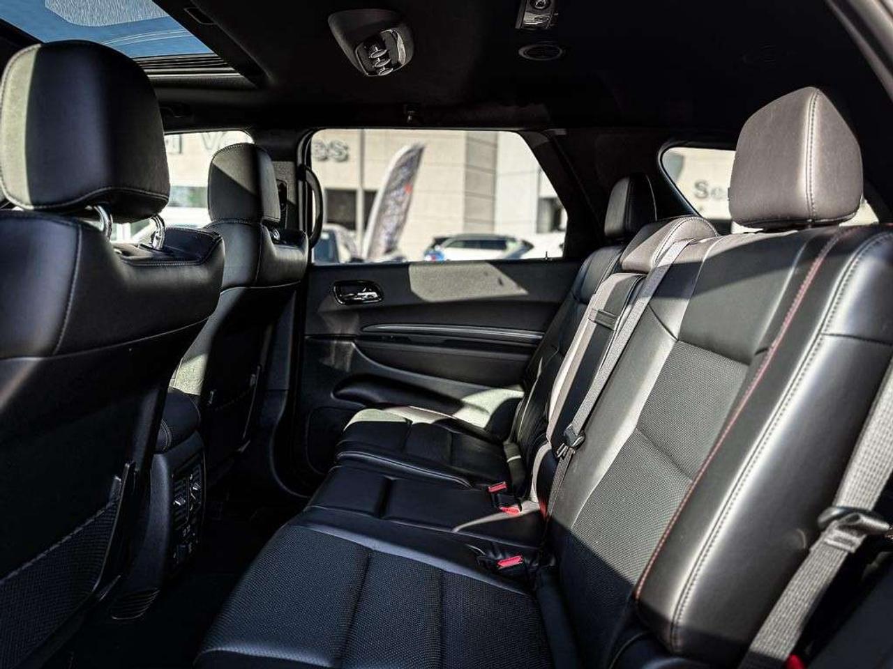 2024 Dodge Durango R/T   HEMI   SUNROOF   TRAILER BRAKE   BLINDSPOT Photo