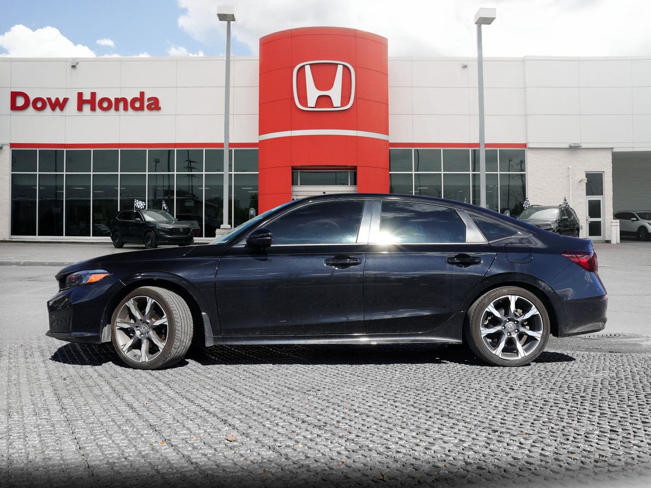 2025 Honda Civic Hybrid Sport Touring 4dr Sedan Photo