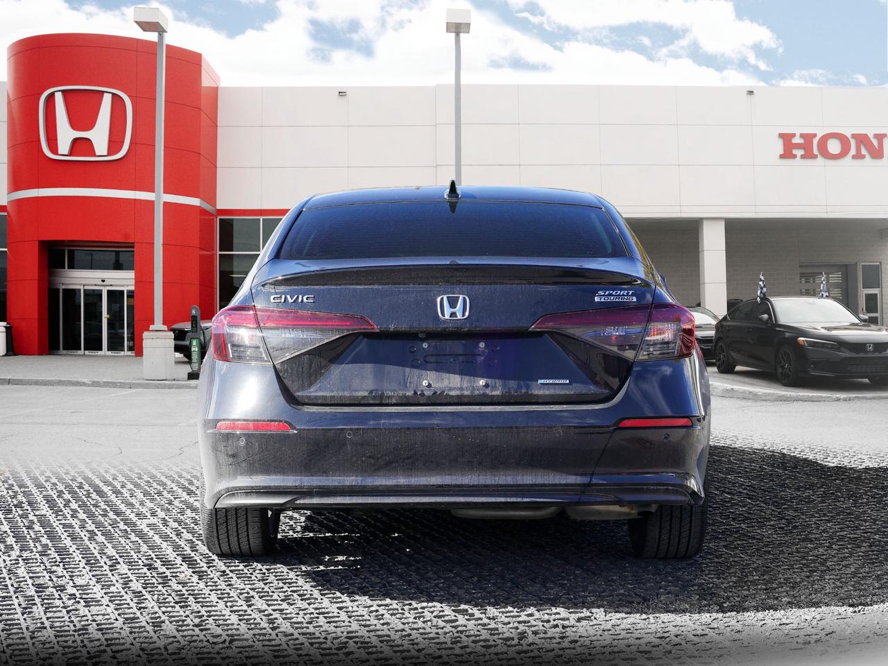 2025 Honda Civic Hybrid Sport Touring 4dr Sedan Photo