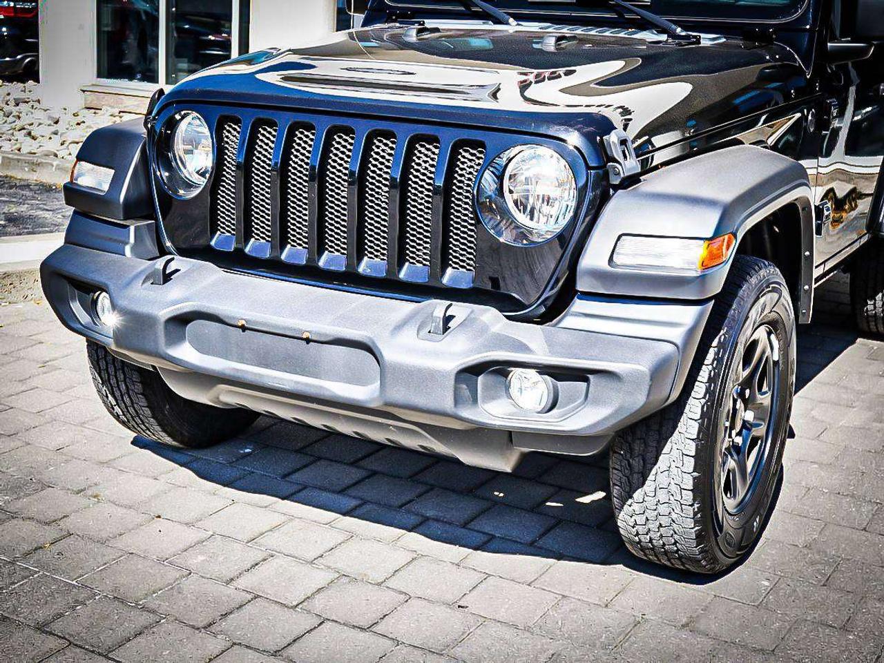 2022 Jeep Wrangler  Photo