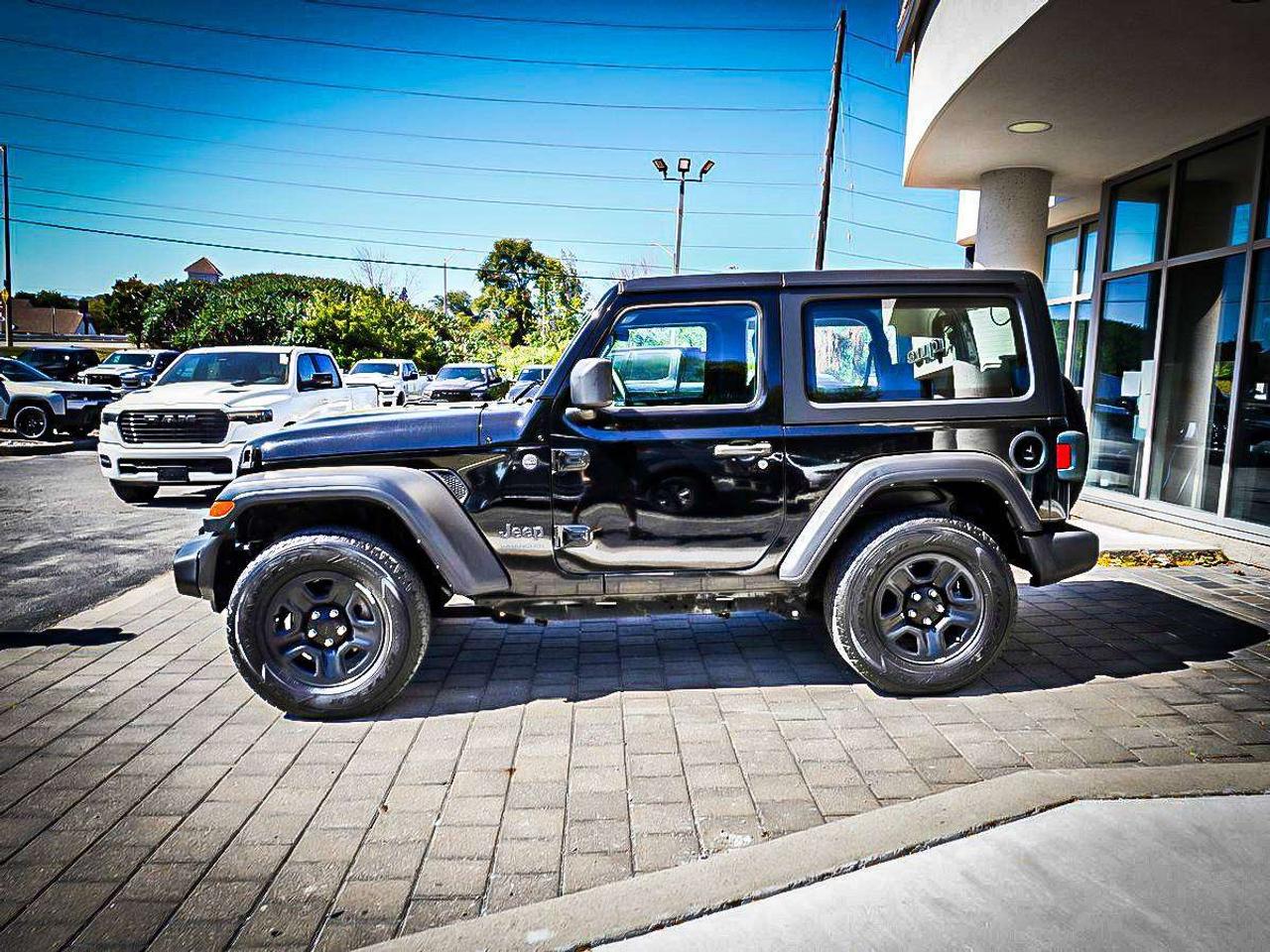 2022 Jeep Wrangler  Photo