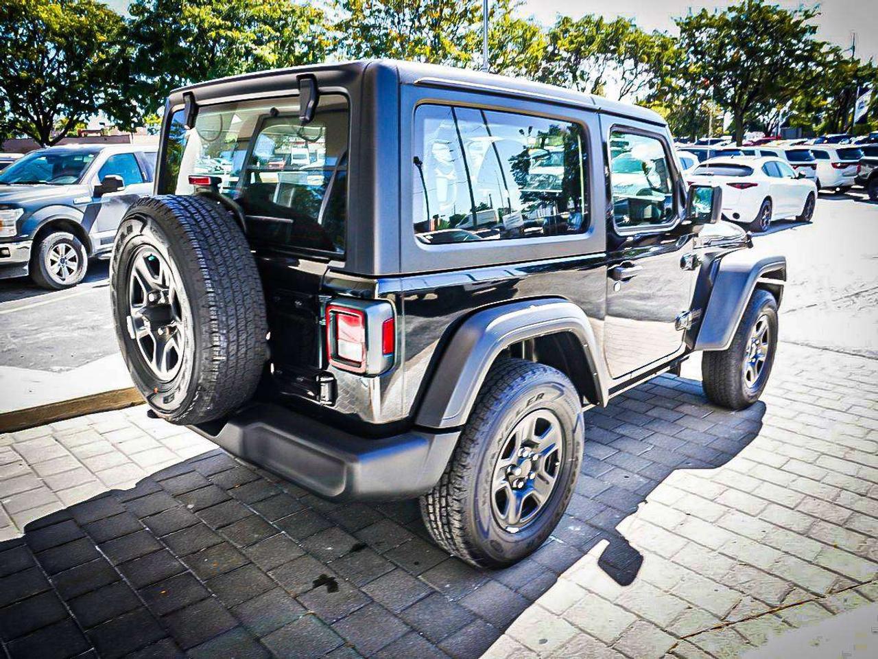 2022 Jeep Wrangler  Photo