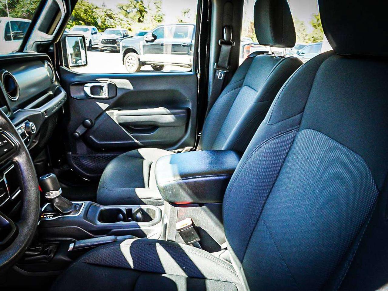 2022 Jeep Wrangler  Photo