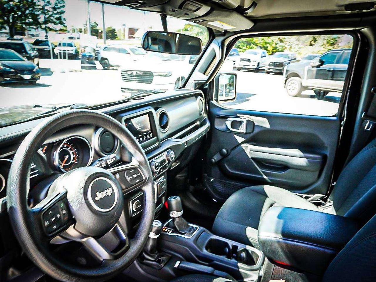 2022 Jeep Wrangler  Photo