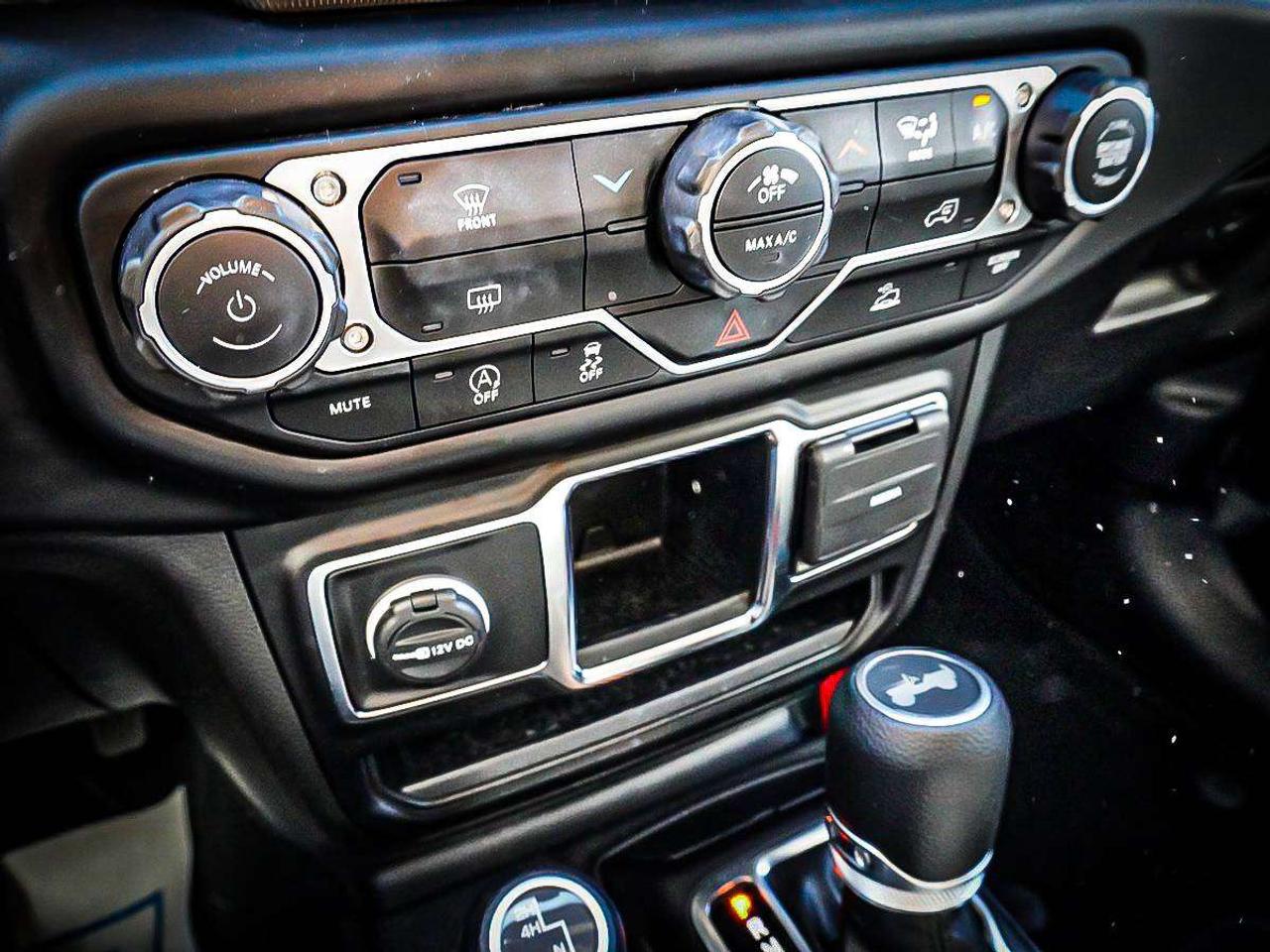 2022 Jeep Wrangler  Photo