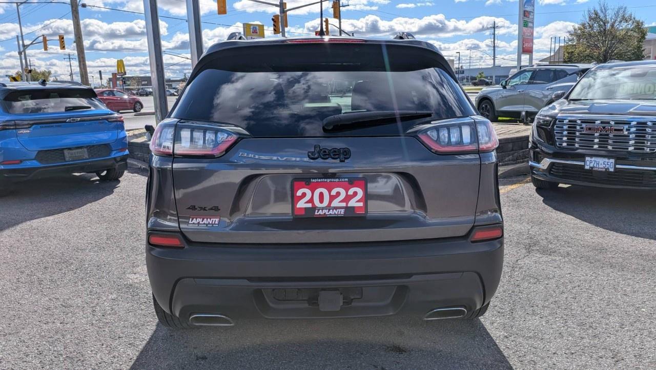2022 Jeep Cherokee Altitude 4x4 Photo