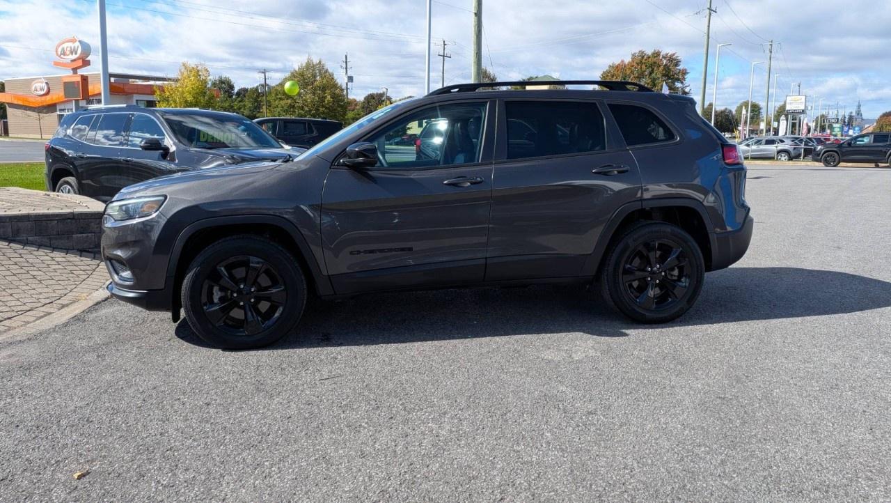 2022 Jeep Cherokee Altitude 4x4 Photo