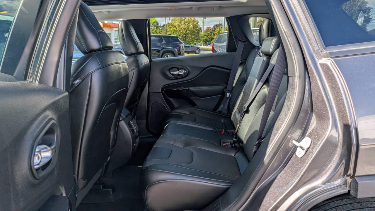2022 Jeep Cherokee Altitude 4x4 Photo