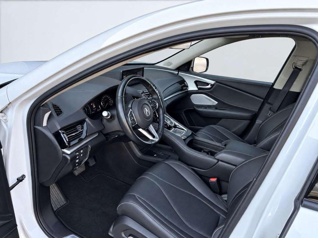 2024 Acura RDX SH-AWD w/Technology Package  Leather   Sunroof  No Accidents Photo