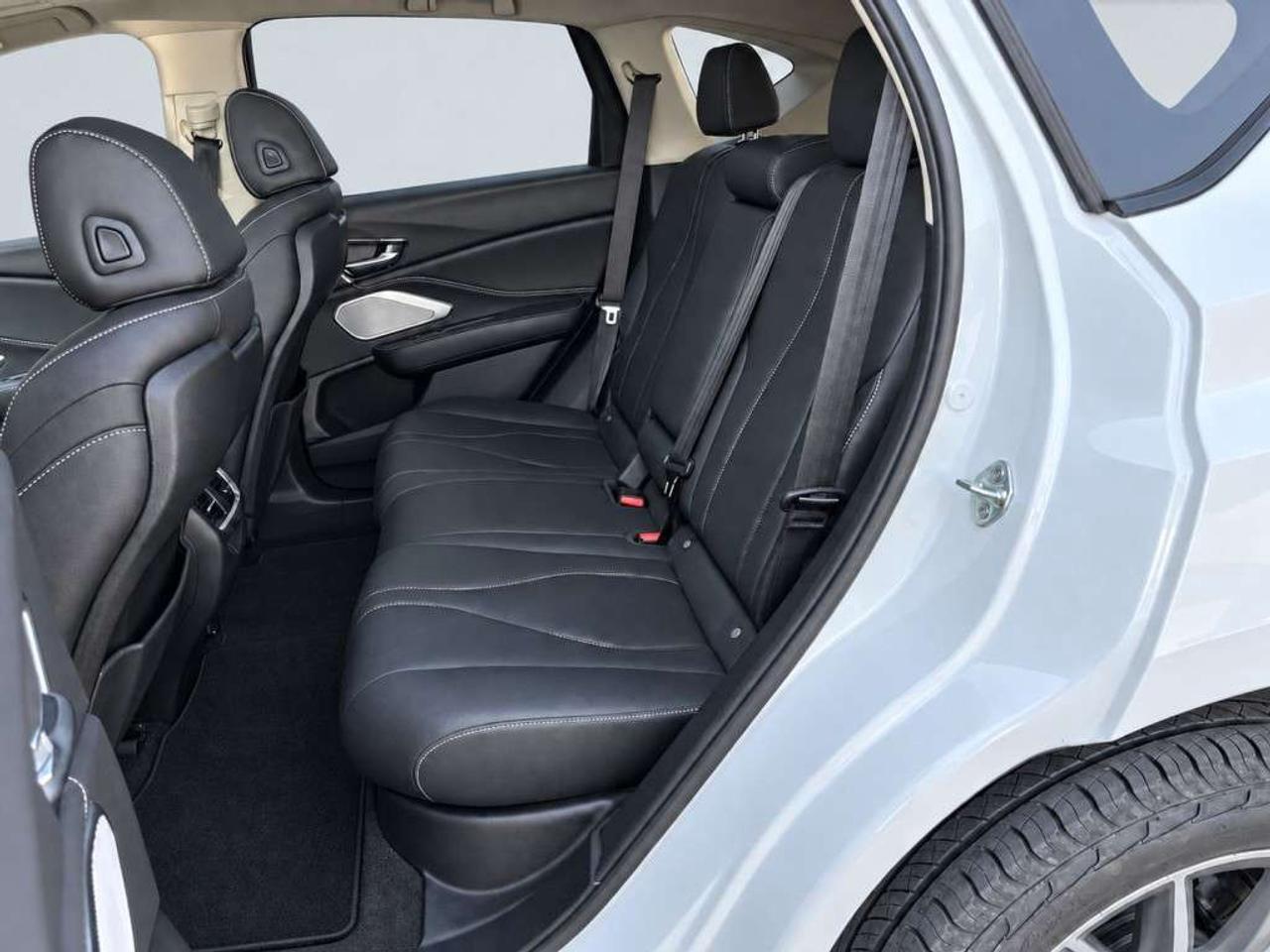 2024 Acura RDX SH-AWD w/Technology Package  Leather   Sunroof  No Accidents Photo