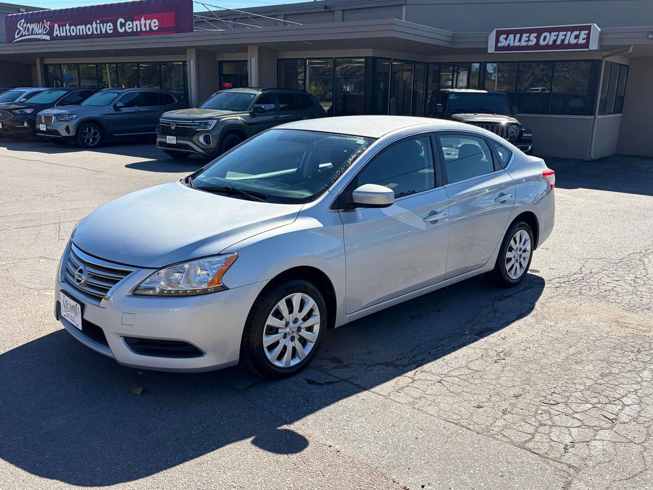 2015 Nissan Sentra S/HEATED SEATS/CALL PICTON @ 613-476-2188 Photo0