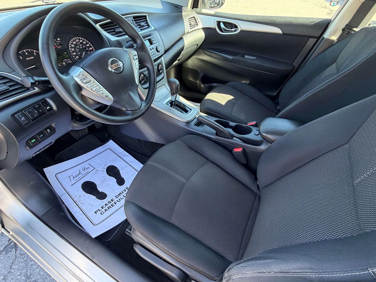 2015 Nissan Sentra S/HEATED SEATS/CALL PICTON @ 613-476-2188 Photo