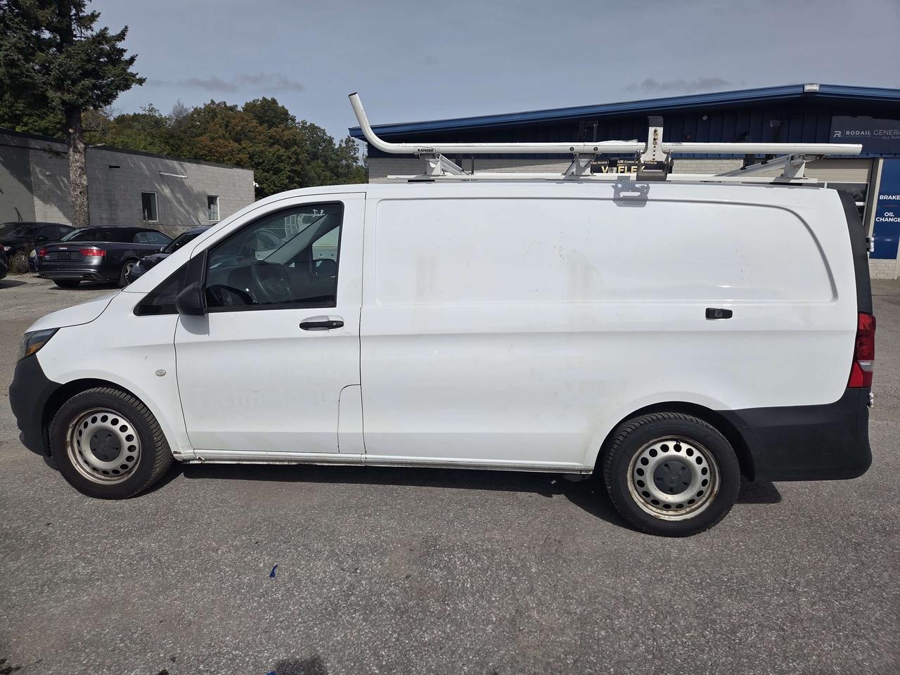 2021 Mercedes-Benz Metris 126WB Cargo + Shelves/Rack - CCV-920064 Photo3